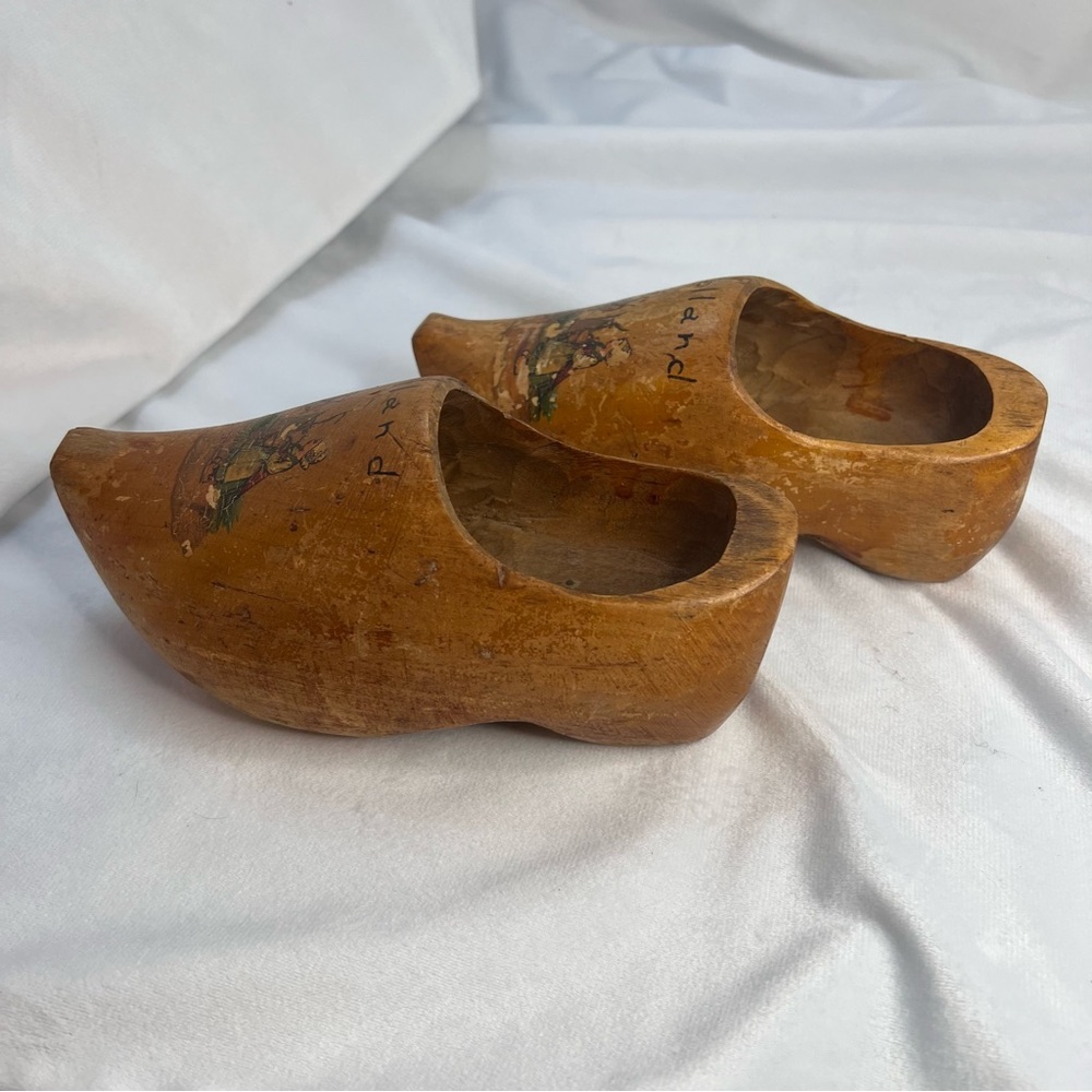 Vintage 1950’s Kids Wooden Dutch Clogs with Holland Design - Picture 5 of 8